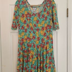 XL Nicole Lularoe